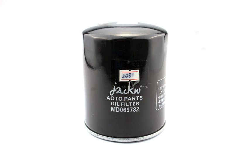 MD069782  Iron/ USA paper Oil filters Wholesale in factory price